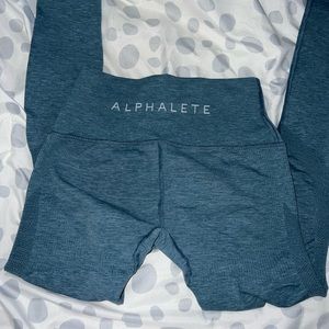 Alphalete Aero Leggings in Blue